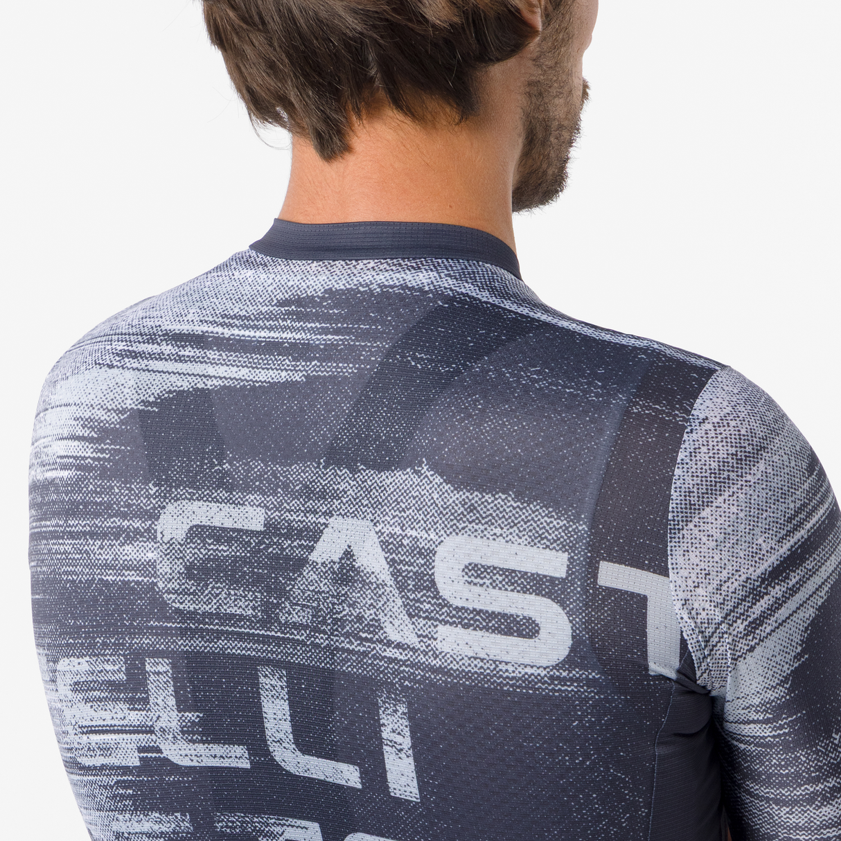 CAMISETA CON EL LOGOTIPO DE STRATUS
