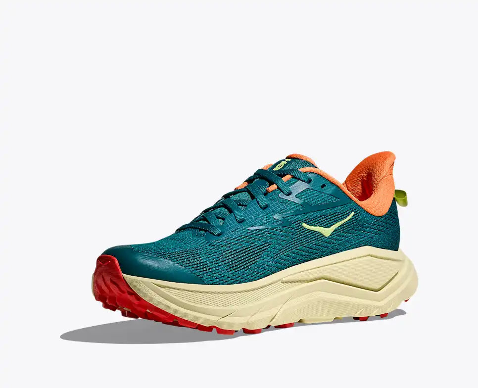 CHALLENGER 8 - WOMEN | HOKA