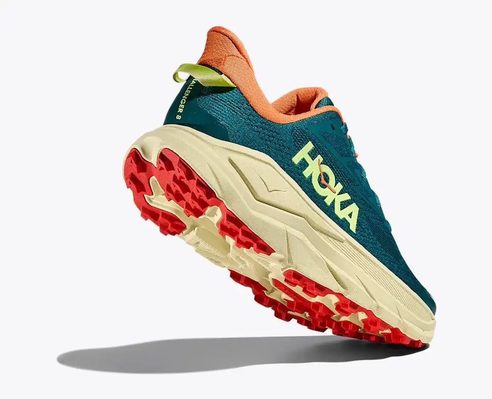 CHALLENGER 8 - WOMEN | HOKA