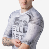 CAMISETA CON EL LOGOTIPO DE STRATUS
