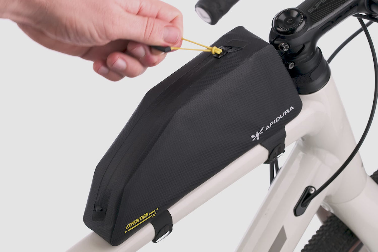 Mochila para tubo superior Expedition de 1 l | Apidura